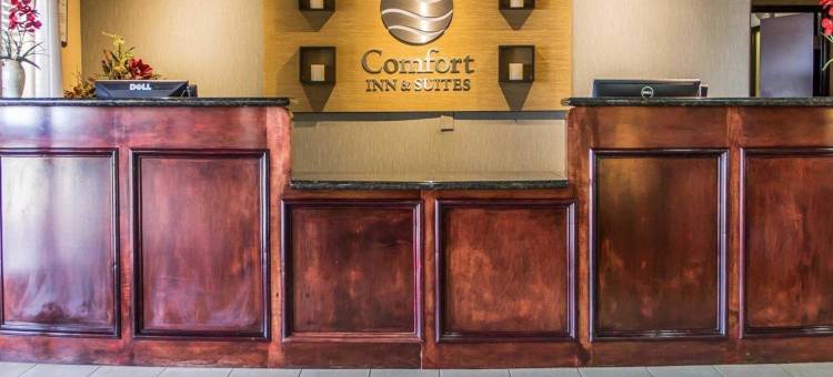 佩里I-35舒适套房酒店(Comfort Inn & Suites Perry I-35)图片