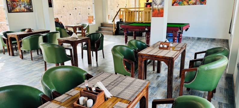 WOW STAYZ2阿育王大酒店(Wow Stayz2 Ashoka Grand)图片