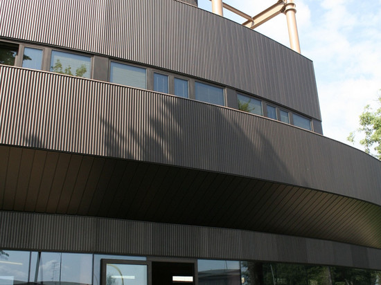 拉迪莫雷特酒店