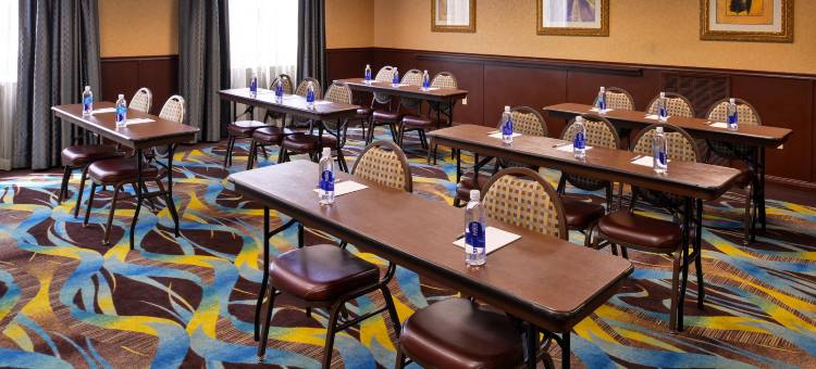 希尔顿欢朋套房酒店-安大略CA酒店(Hampton Inn & Suites Ontario)图片