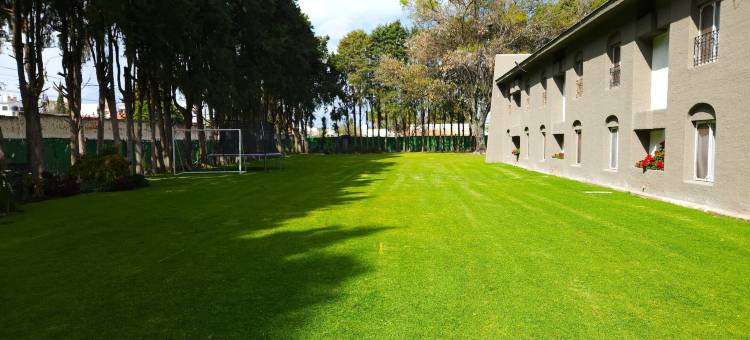 乔卢拉考古别墅酒店(Villas Arqueologicas Cholula)图片