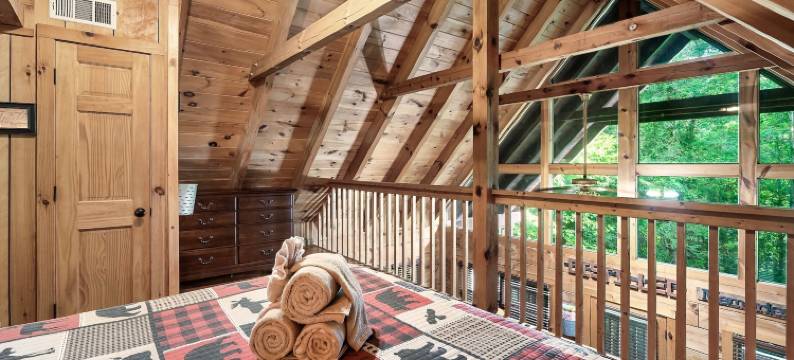 Distilled Memories清醒的回忆(Distilled Memories)图片