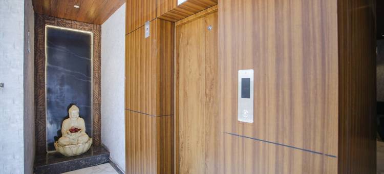 Fabexpress 辛格哈尼亚首席(Fabexpress Singhania Premier)图片