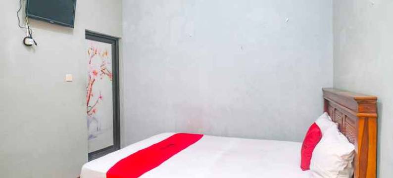 红多兹酒店@科达翁路(RedDoorz @ Jalan Kedawung)图片