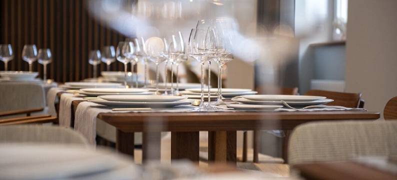 瓦勒朗城堡(Chateau de Wallerand)图片