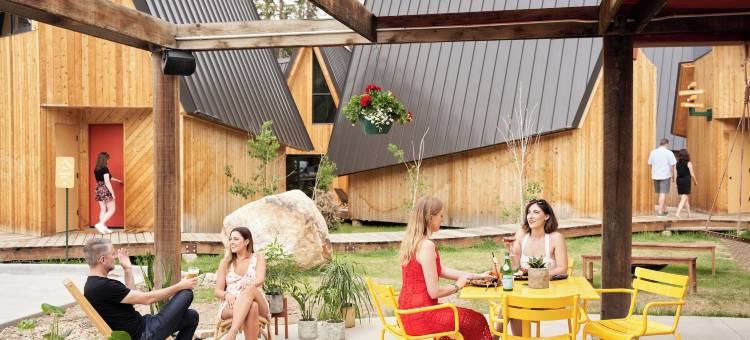 A帧俱乐部(A Frame Club)图片