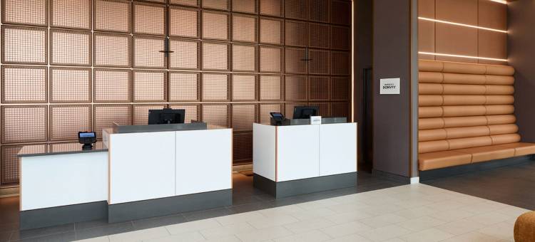 蒙特利尔拉瓦勒万怡酒店(Courtyard  Montreal Laval)图片