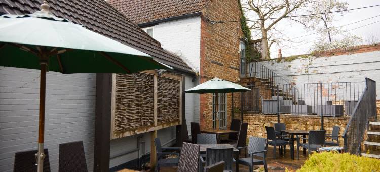 阿德伯里红狮酒店 - 格林国王旅馆(Red Lion Hotel by Greene King Inns)图片