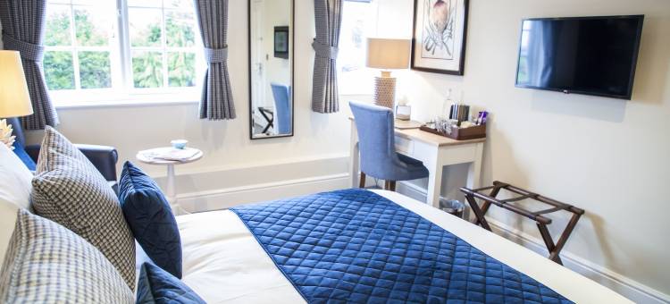 铃铛阿德敏斯特(The Bell Alderminster)图片