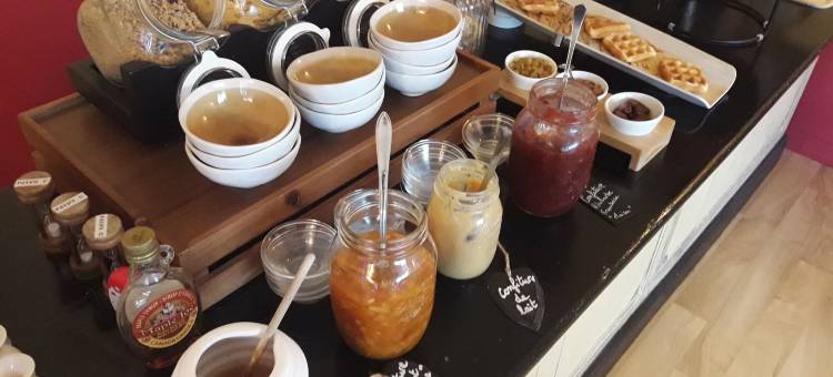 法国罗什福尔洛吉斯拉斐特酒店(Logis Hôtel Lafayette Rochefort France)图片