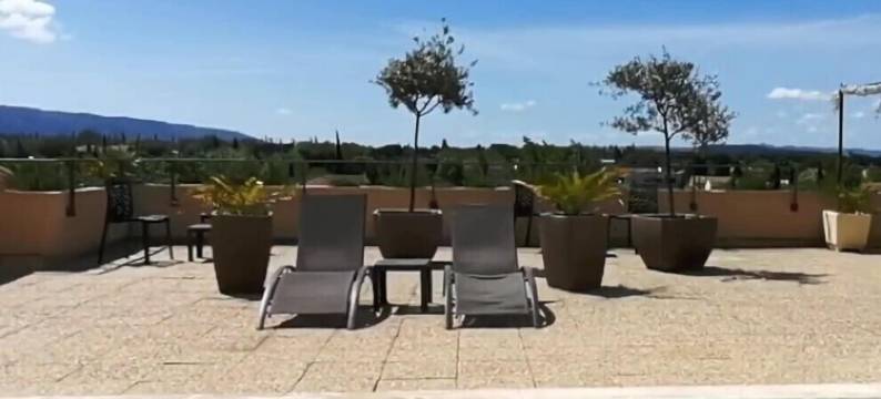 内翁酒店(Hotel les Nevons)图片