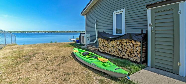 湖畔之家 - 距离底特律湖5分钟!(The Lakefront Home - 5 Minutes from Detroit Lakes!)图片