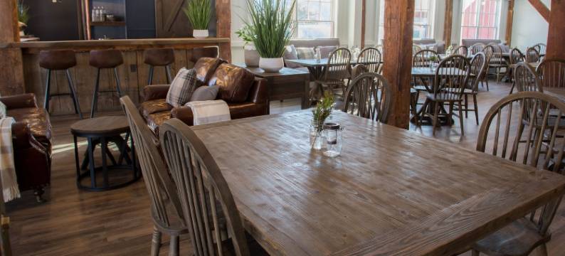 山中平原旅馆(Mountain Meadows Lodge)图片