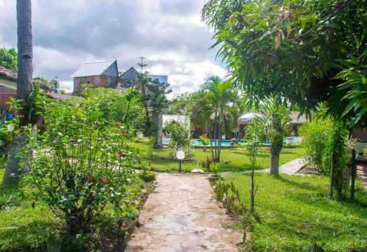 Madiro hôtelHotel Overview