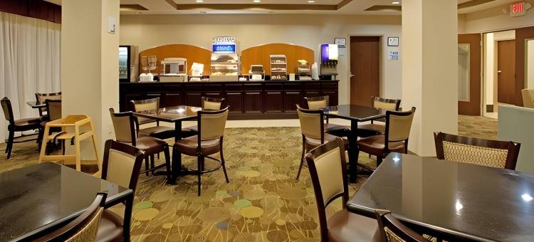智选假日套房酒店希望米尔斯费耶特维尔ARPT(Holiday Inn Express & Suites Hope Mills-Fayetteville Arpt)图片