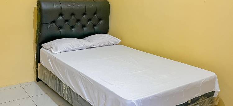 Penginapan Diar Near Pantai Santolo Mitra RedDoorz图片