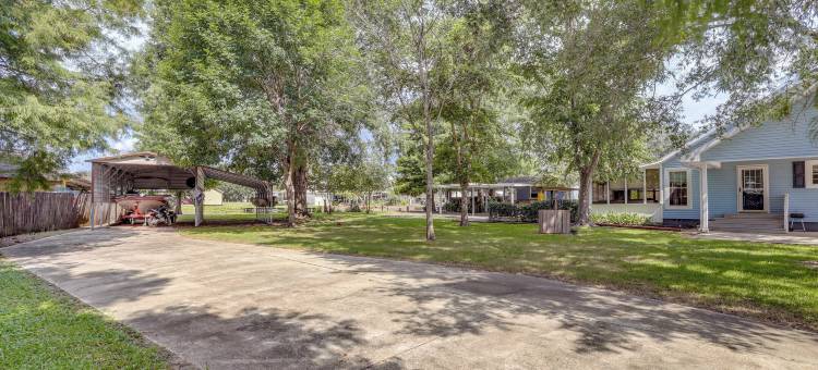 距摩根城市中心5英里：滨水度假屋(5 Mi to Downtown Morgan City: Waterfront Retreat)图片