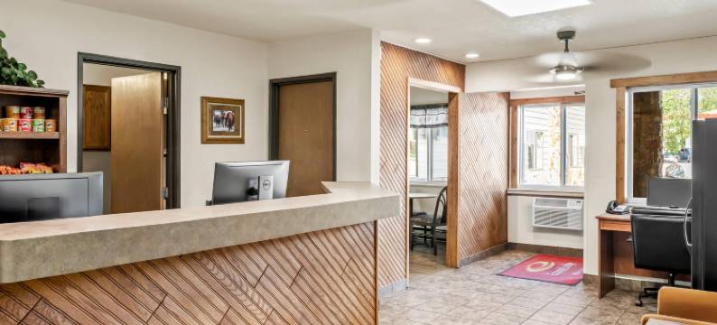 伊康旅馆(Econo Lodge, Downtown Custer Near Custer State Park and Mt Rushmore)图片