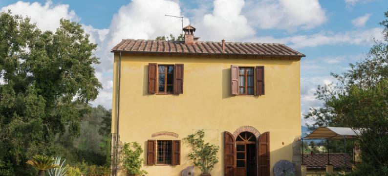 Escape in Rosignano Hills图片