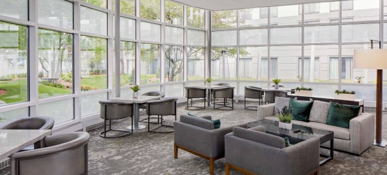 波士顿马尔伯勒希尔顿安泊套房酒店(Embassy Suites by Hilton Boston Marlborough)图片