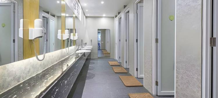 布罗莫格兰德威兹酒店(Grand Whiz Hotel Bromo)图片