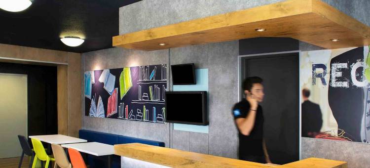 尚贝里南沙雷索宜必思快捷酒店(Ibis Budget Chambéry Sud Challes les Eaux)图片