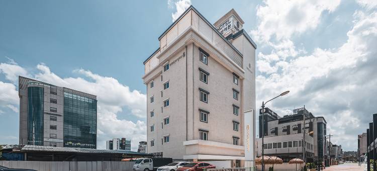 贡山酒店(hotel gongsan)图片