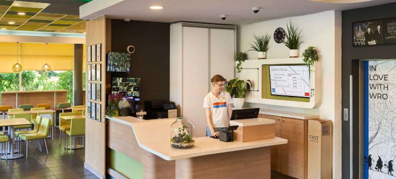 宜必思快捷弗罗茨瓦夫波卢涅酒店(Ibis Budget Wroclaw Poludnie)图片