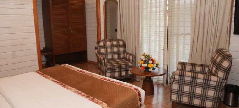 福克索阿里斯托巴加海滩度假村(Foxoso Aaristo Baga Beach Resort)图片