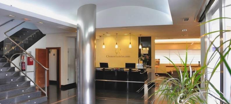 克莱门特巴拉哈斯酒店(Clement Barajas)图片