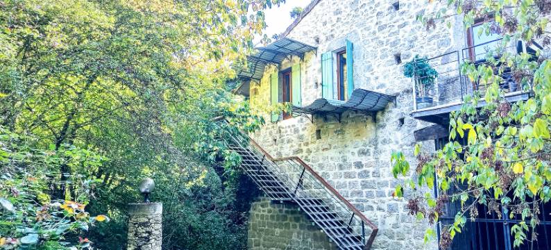 Idyllic Private Island Watermill Paradise图片