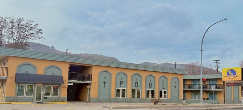 弗农庭院酒店(Courtyard Inn Vernon)图片