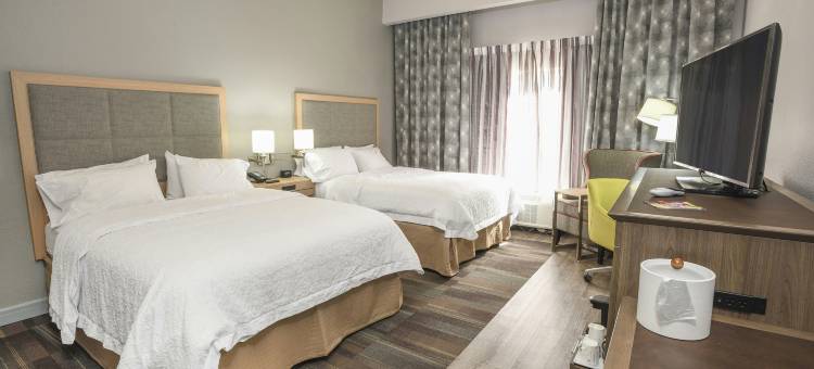 杰克逊维尔东丽晶广场欢朋酒店(Hampton Inn Jacksonville East Regency Square)图片