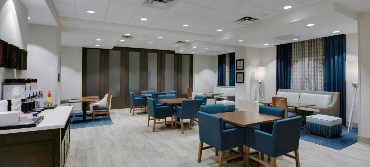 希尔顿欢朋酒店-佛罗里达州罗德岱堡波帕诺滩(Hampton Inn Ft. Lauderdale/Pompano Beach)图片