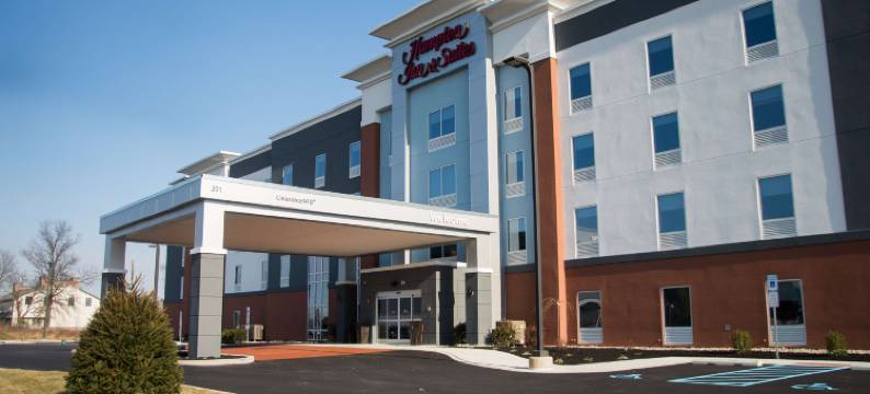 瓦灵顿霍桑希尔顿欢朋套房酒店(Hampton Inn & Suites Warrington Horsham)图片