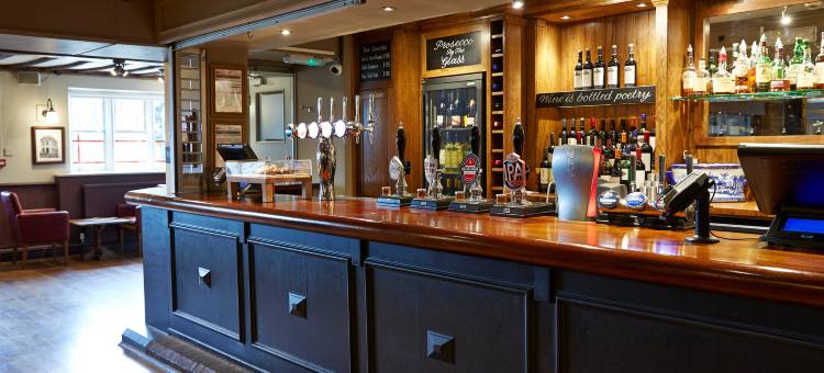 多格屋酒店 - 格林国王旅馆(Dog House by Chef & Brewer Collection)图片