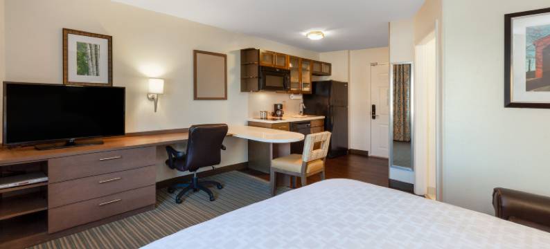 Candlewood Suites 西部斯普林菲尔德(Candlewood Suites WEST SPRINGFIELD by IHG)图片