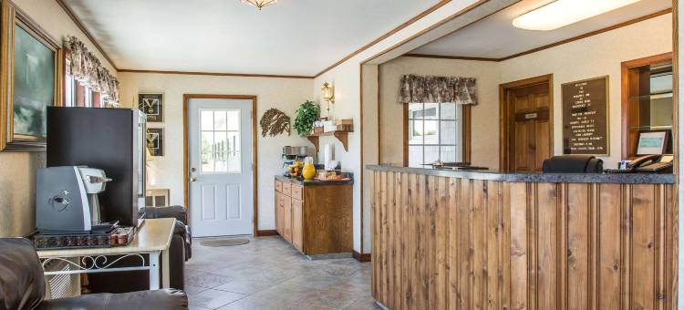 沃特福德罗德威酒店-新伦敦(Rodeway Inn Waterford - New London)图片