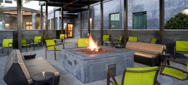 Marriott温特帕克的SpringHill套房(SpringHill Suites by Marriott Winter Park)图片