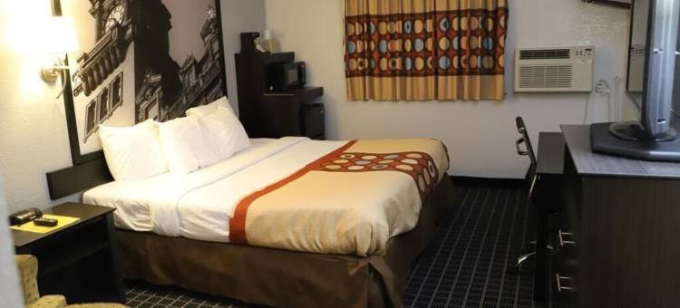 弗吉尼亚里士满机场速8酒店(Super 8 by Wyndham Richmond Airport VA)图片