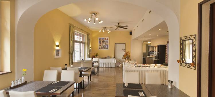 金色羔羊酒店(Hotel Goldenes Lamm)图片