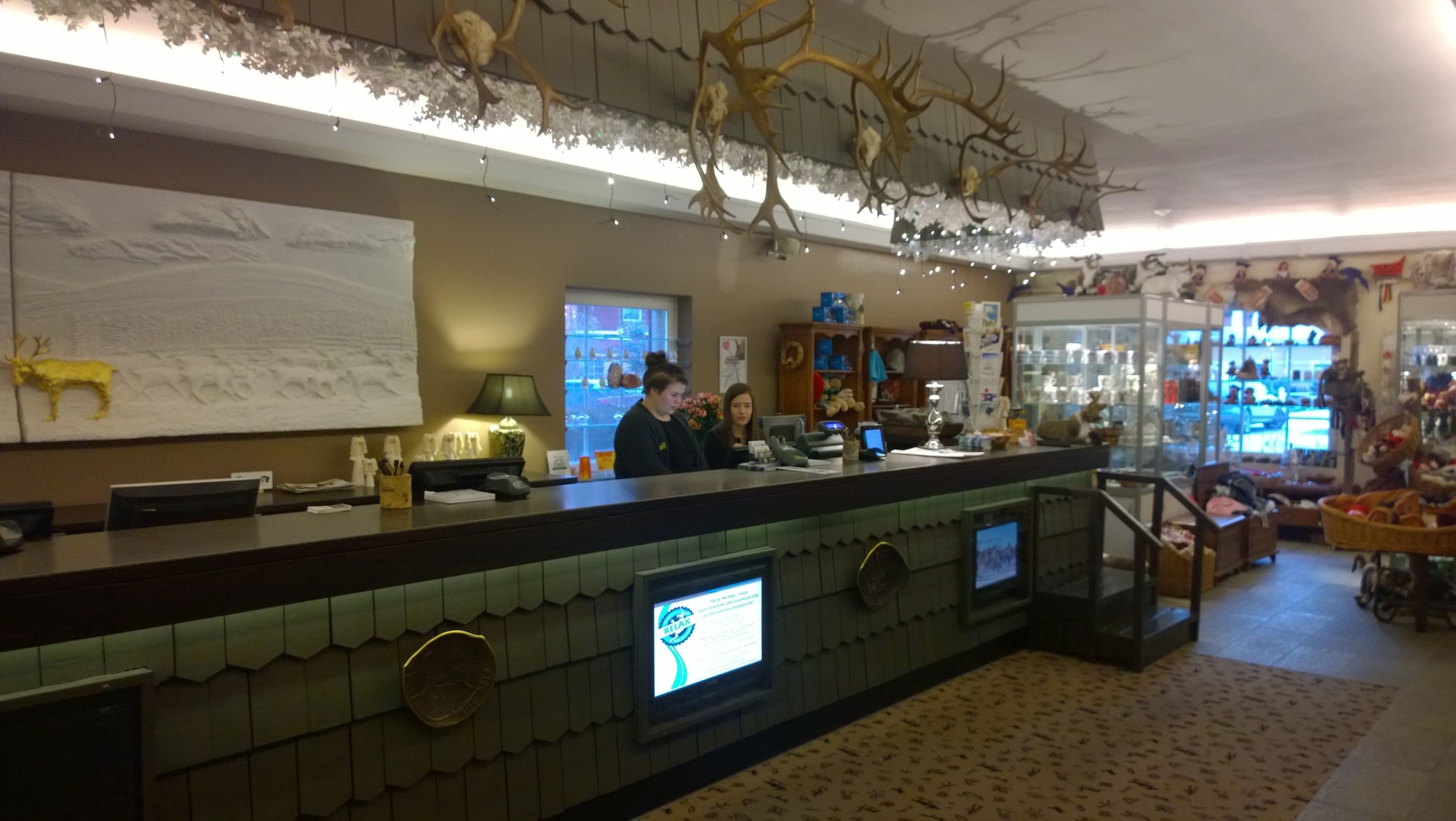 Hotel Hullu PoroOver view