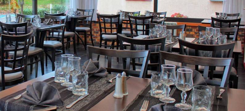 克利恩鲁昂南舒适酒店(Contact Hotel le Seino Marin - Cléon Elbeuf)图片