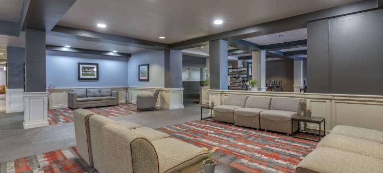 MainStay套房列克星敦I-75(MainStay Suites Lexington I-75)图片