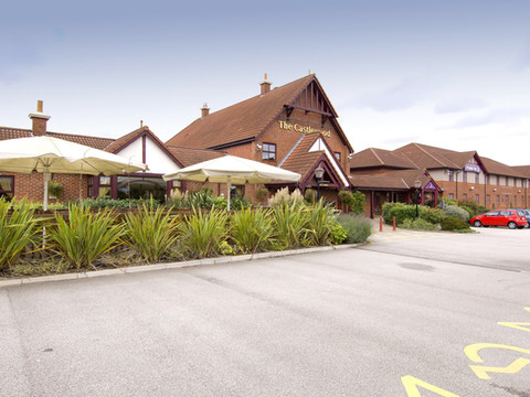 曼斯菲尔德普瑞米尔酒店