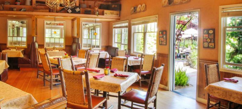 坎布里亚酒店(Cambria Pines Lodge)图片