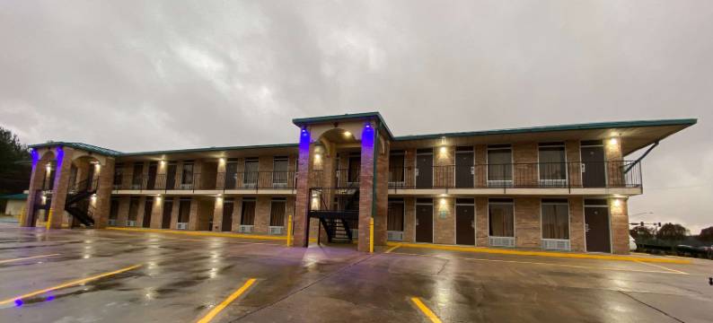 福雷斯特戴斯酒店(Days Inn by Wyndham Forest)图片