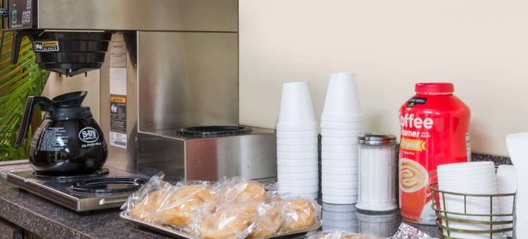 克利夫兰骑士酒店(Knights Inn Cleveland, TN)图片