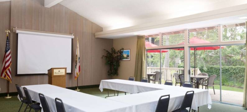 圣巴巴拉华美达酒店(Ramada by Wyndham Santa Barbara)图片