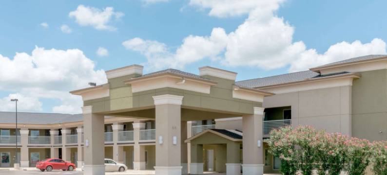 科图拉速8酒店(Super 8 by Wyndham Cotulla TX)图片